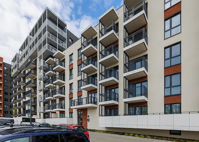 Komfortowy Apartament Przy Centrum Manufaktura Z Parkingiem